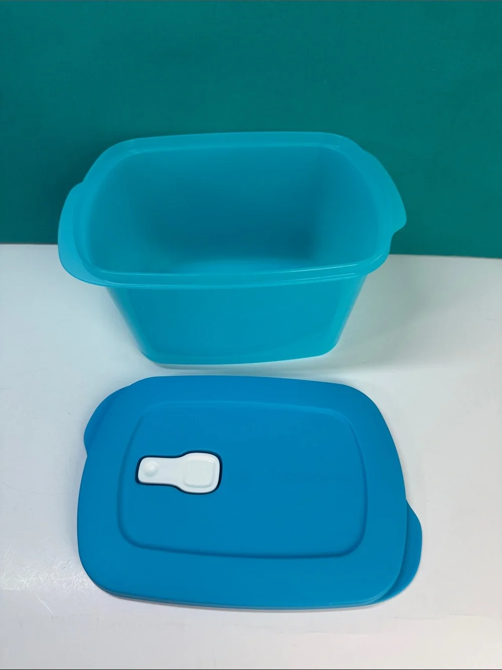 Tupperware CrystalWave Plus 2.3L 9.75 Cup Microwave Reheating Dish Blue New